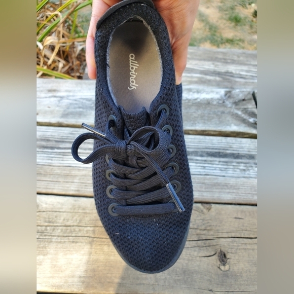 Black Allbirds - Picture 5 of 10